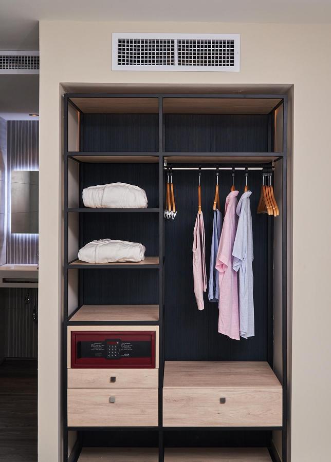 Gran Evenia Panama Hotel Εξωτερικό φωτογραφία A wardrobe