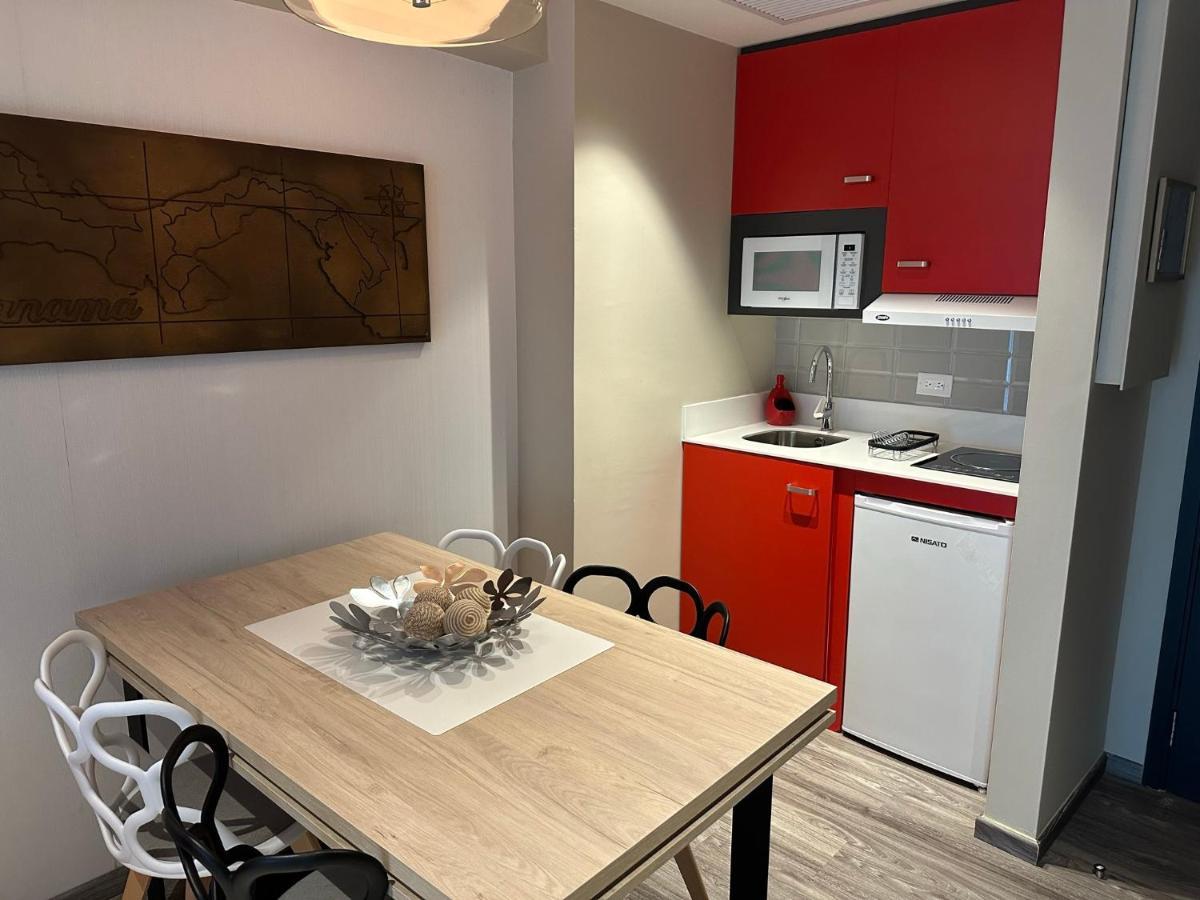 Gran Evenia Panama Hotel Εξωτερικό φωτογραφία Kitchenette in a studio apartment