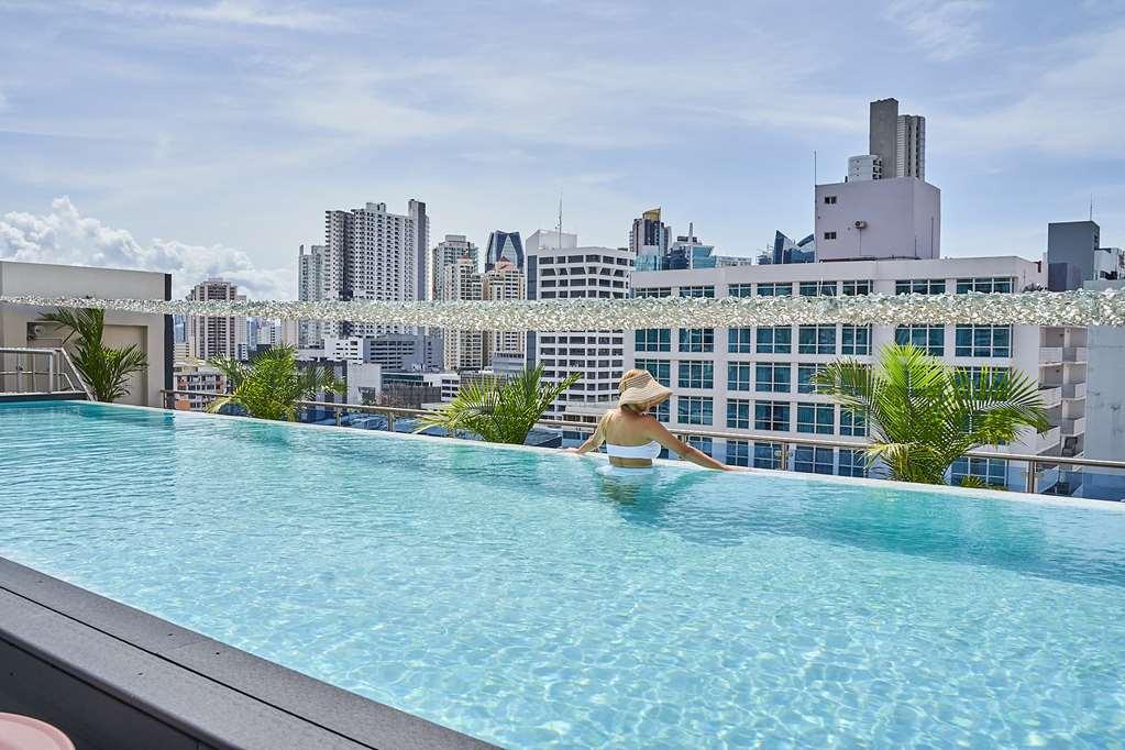 Gran Evenia Panama Hotel Ανέσεις φωτογραφία Rooftop pool at the hotel